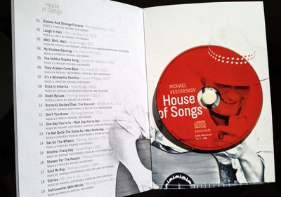 Michael Vesterskov: Cd’en House of Songs er inkuderet i bogen